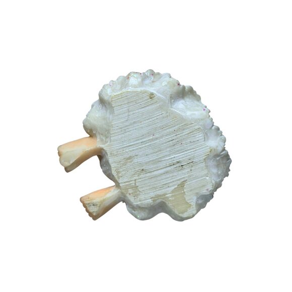 Vintage Praying Girl Ceramic Figurine - Picture 4 of 4